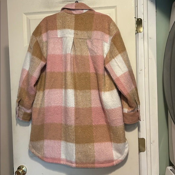 Old Navy Pink Tan and White Plaid Soft Brushed Utility Shacket Size Large - Picture 5 of 8